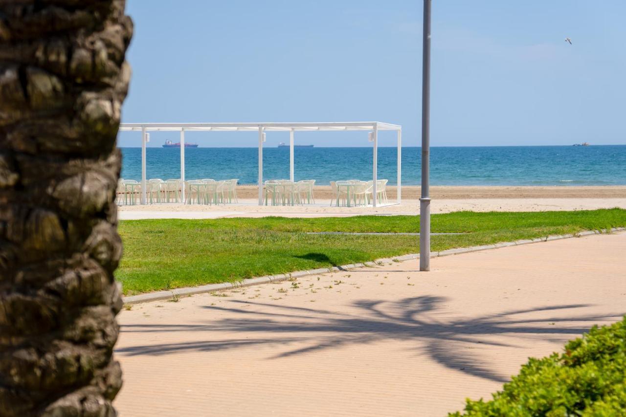 Mediterranean Way - Paradis Playa Apartment La Pineda Exterior photo